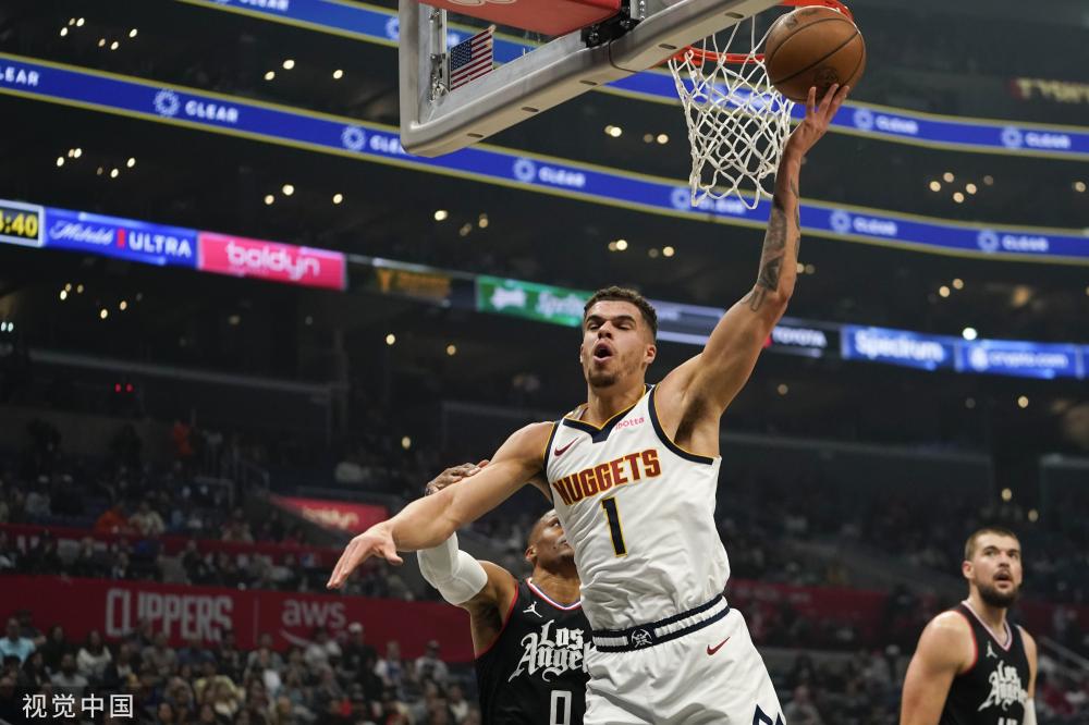 30万英镑 30万英镑