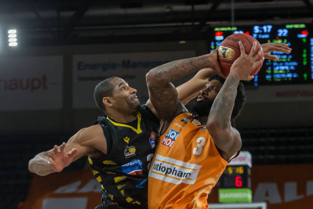 于是利用自 于是利用自